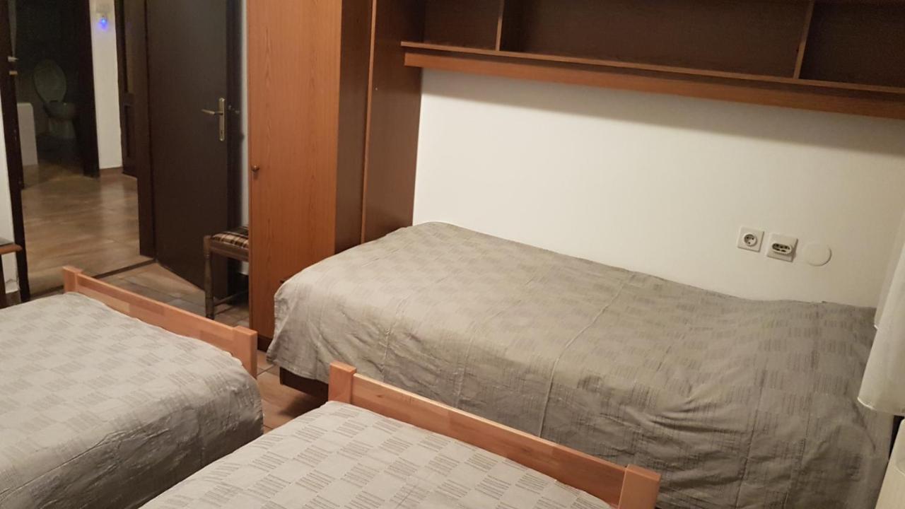 Dass Apartmani Banja Luka Eksteriør billede